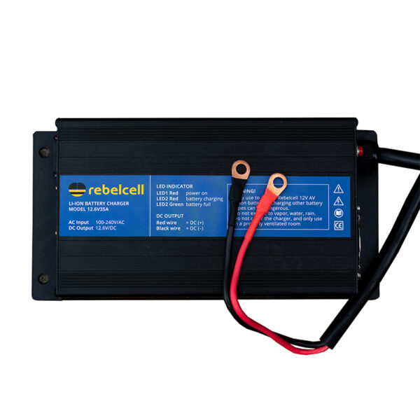 RebelCell 12,6V35A Ladegerät für 12V100 AV und darüber